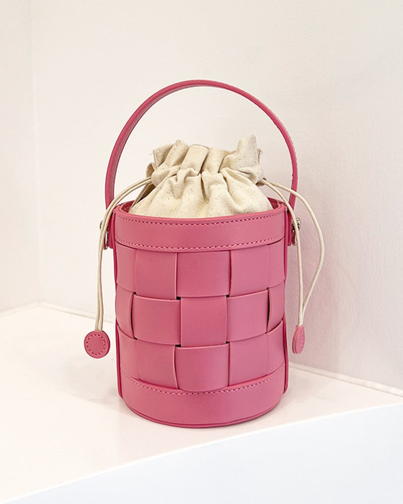 Cross-knit one-handle bucket bag CMGZ600013 