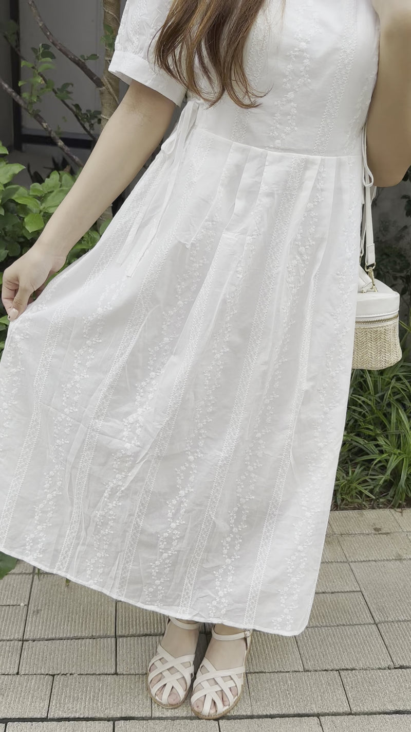 花朵蕾絲白色連衣裙CMGZ300014 