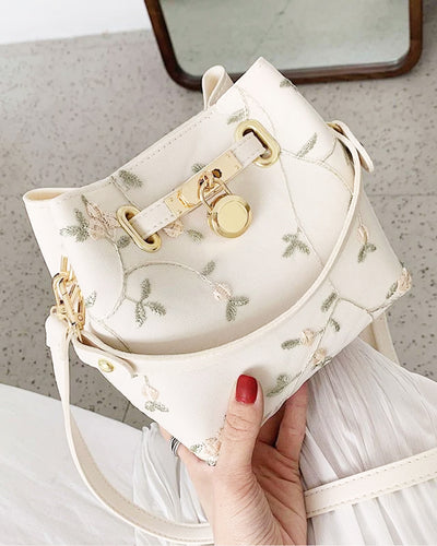 Flower Embroidered Bucket Bag PRCL903171