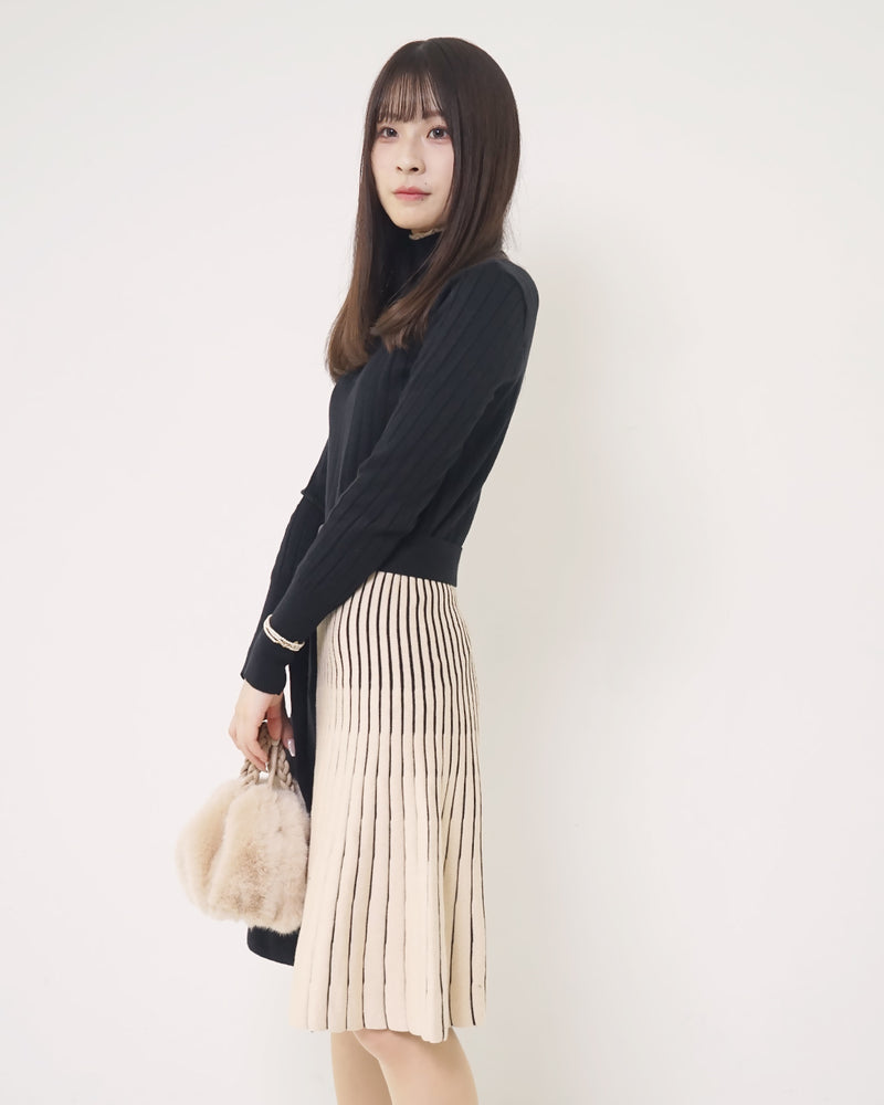 Bicolor pleated knit dress CMGZ300000 
