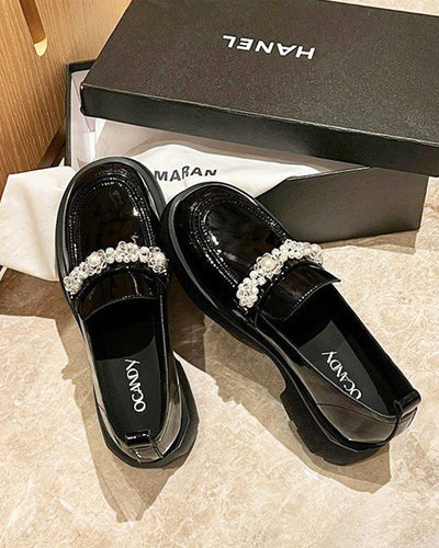 Round toe loafer with crystal CMGZ700007 