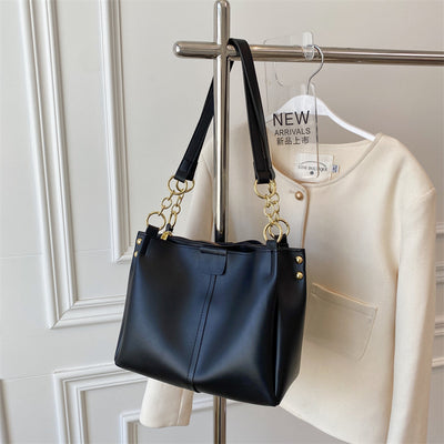 Gold Chain Leather Tote Bag PRCL905134