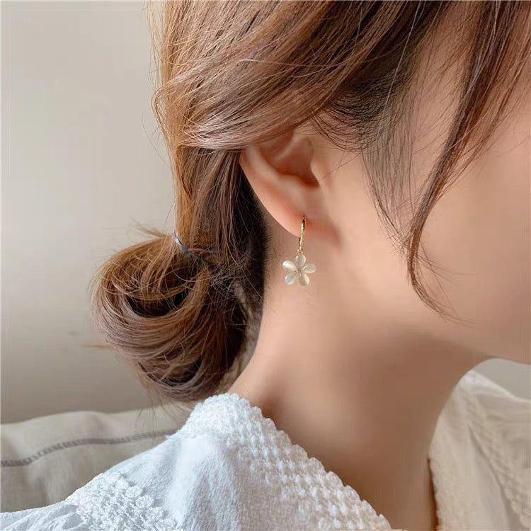Flower hoop earrings PRCL902237
