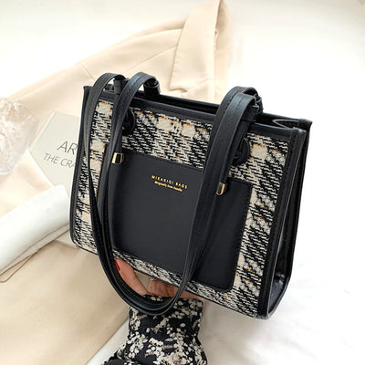 Tweed &amp; Leather Tote Bag PRCL902109