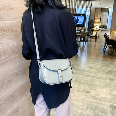 [Instant delivery] Croco mini shoulder bag PRCL900548