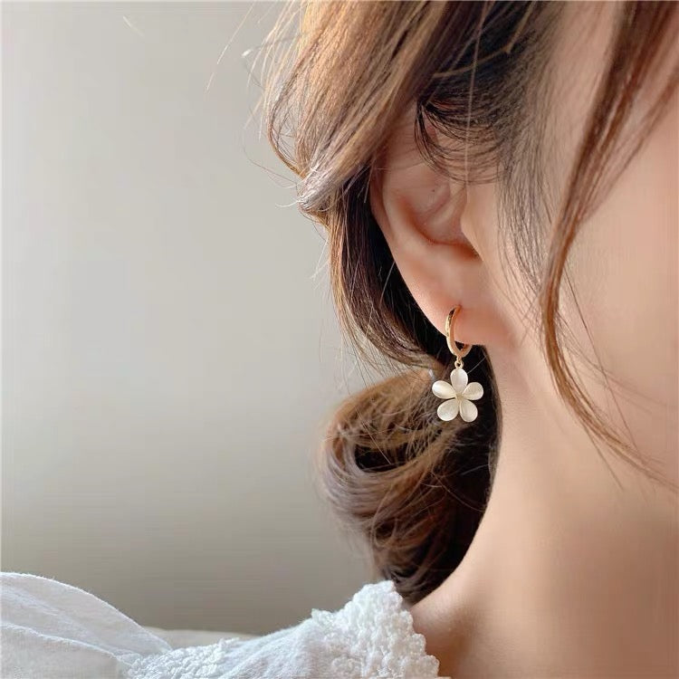 Flower hoop earrings PRCL902237